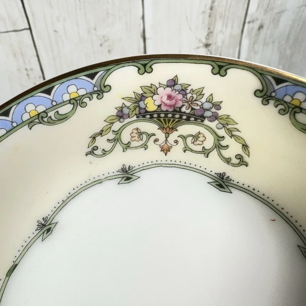 Noritake favorita pattern